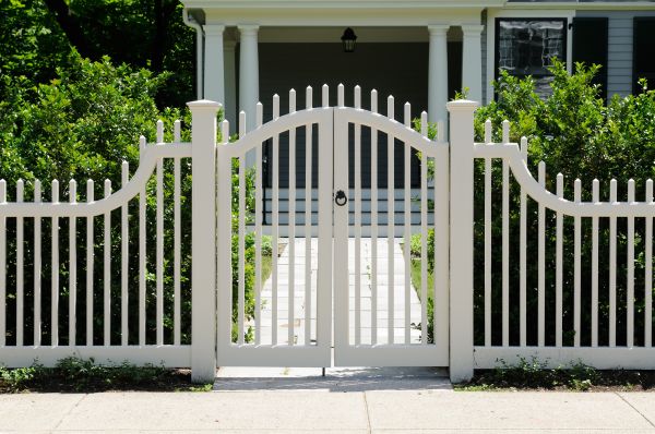 Gate Latch Installation in Little Rock